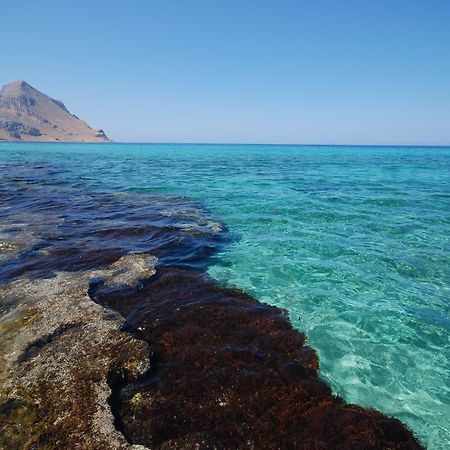 Baia Santa Margherita B&B カステッルッツォ エクステリア 写真