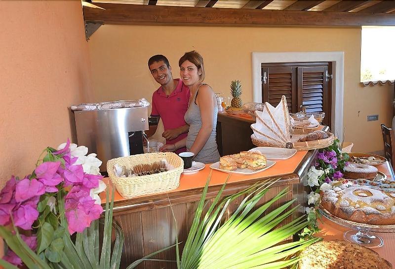 Baia Santa Margherita B&B カステッルッツォ エクステリア 写真