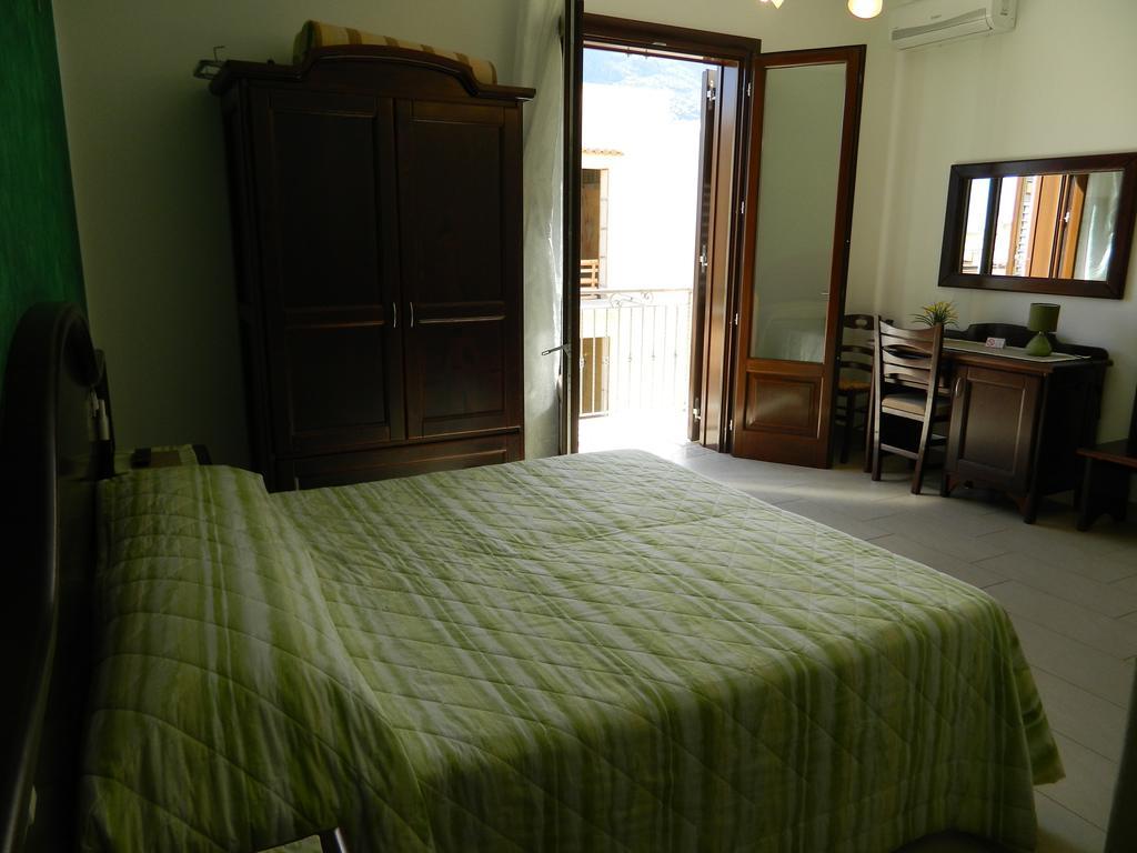 Baia Santa Margherita B&B カステッルッツォ 部屋 写真